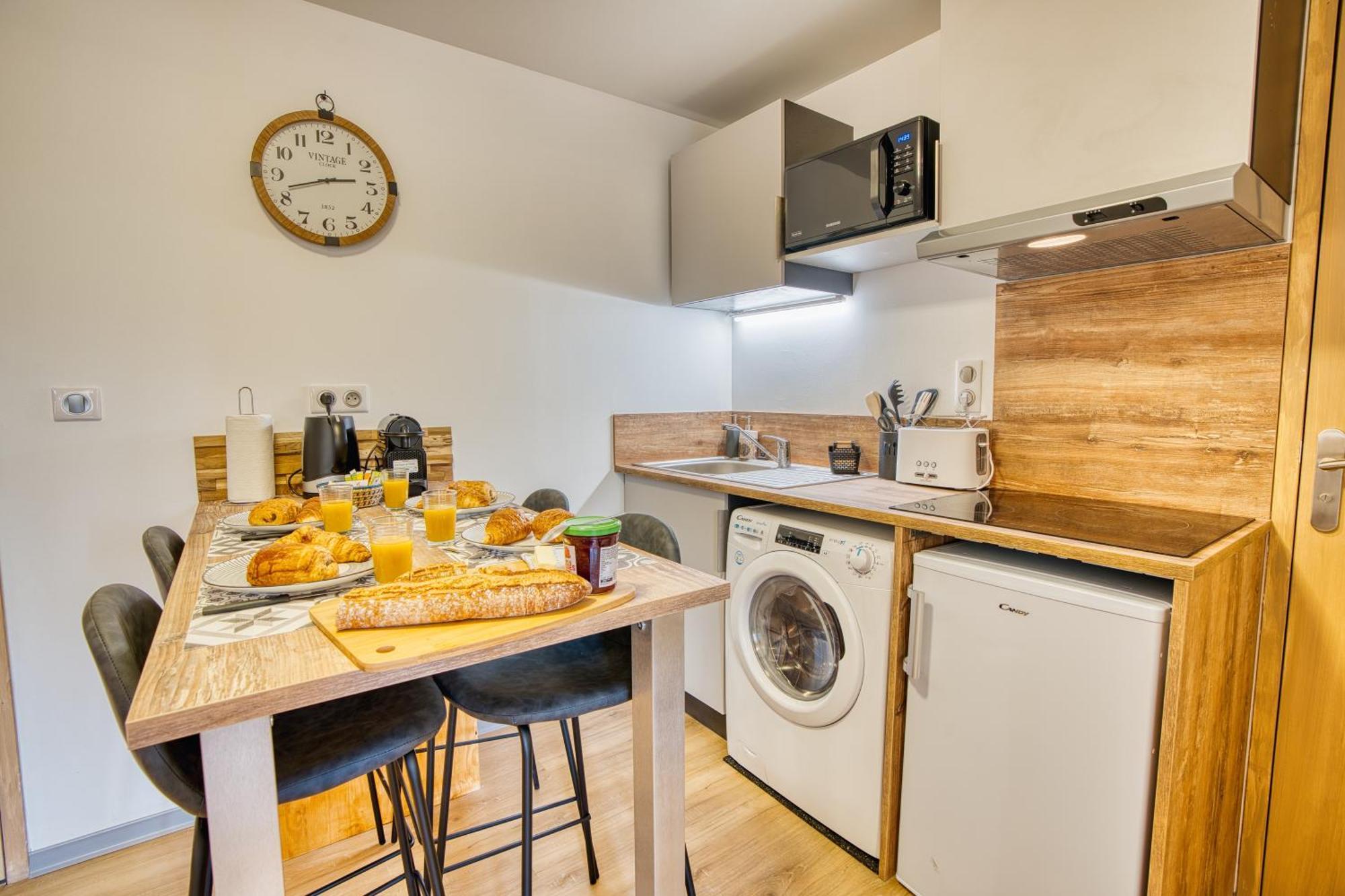 Les Hourtous Netflix Wi-Fi Fibre Terasse 4 Pers Apartment Banassac Ngoại thất bức ảnh