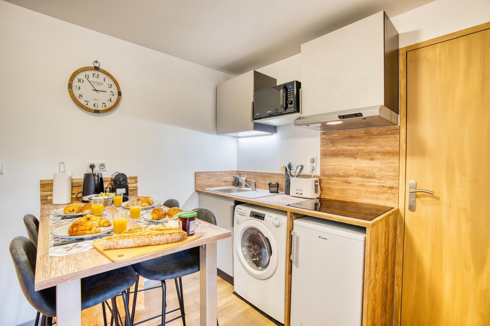 Les Hourtous Netflix Wi-Fi Fibre Terasse 4 Pers Apartment Banassac Ngoại thất bức ảnh